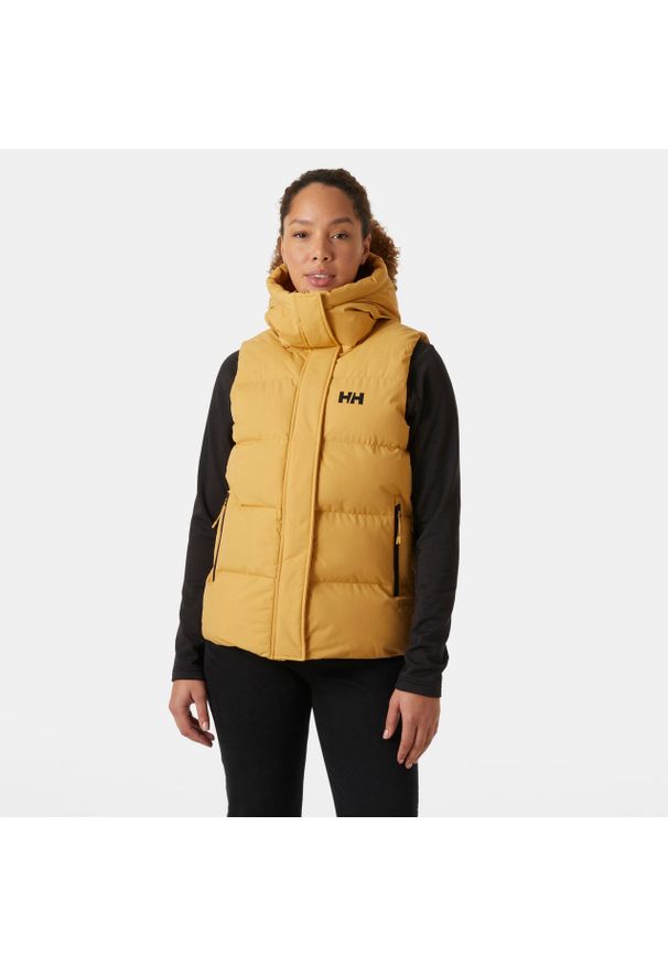 Damska kurtka bez rękawów Helly Hansen Adore. Kolor: beżowy, żółty, wielokolorowy. Materiał: puch. Długość rękawa: bez rękawów. Styl: elegancki