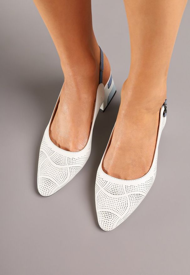 Renee - Białe Ażurowe Sandały na Słupku ze Skórzaną Wkładką Milanelle. Okazja: na co dzień. Kolor: biały. Materiał: skóra. Wzór: ażurowy. Obcas: na słupku. Styl: casual, klasyczny, elegancki