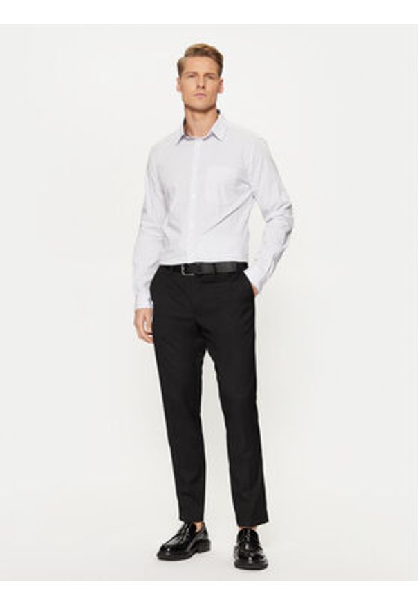 s.Oliver Koszula 2149815 Biały Slim Fit. Kolor: biały. Materiał: bawełna