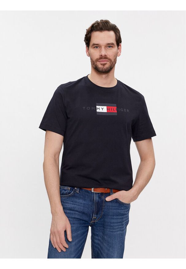 TOMMY HILFIGER - Tommy Hilfiger T-Shirt MW0MW37859 Granatowy Regular Fit. Kolor: niebieski. Materiał: bawełna