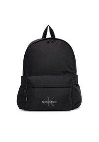 Calvin Klein Plecak Bold Round Backpack LV04D3114G Czarny. Kolor: czarny. Materiał: materiał