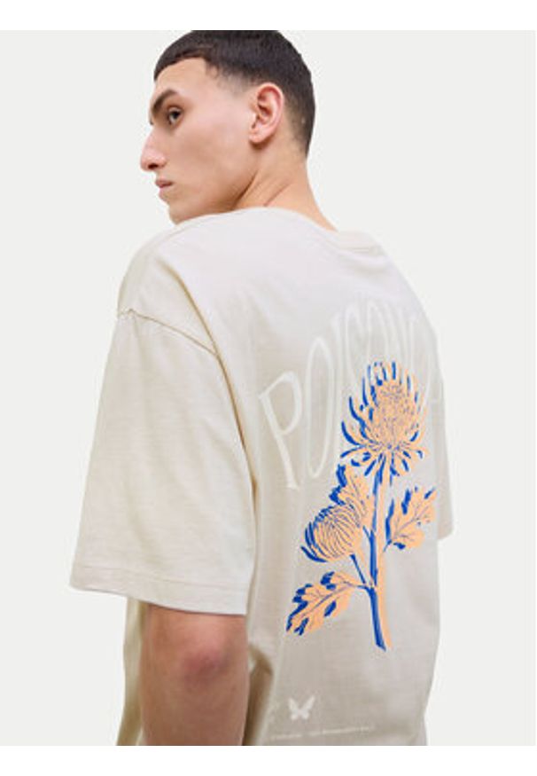 Jack & Jones - Jack&Jones T-Shirt Charge 12269384 Beżowy Relaxed Fit. Kolor: beżowy. Materiał: bawełna