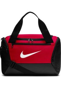 Nike Torba sportowa Brasilia Dufflel czerwona 25 l. Kolor: czerwony