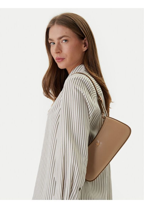 Calvin Klein Torebka Ck Small Shoulder Bag LV04F3170G Beżowy. Kolor: beżowy. Materiał: skórzane