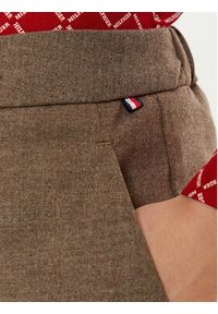 TOMMY HILFIGER - Tommy Hilfiger Chinosy WW0WW42951 Brązowy Straight Fit. Kolor: brązowy. Materiał: wiskoza, syntetyk #2