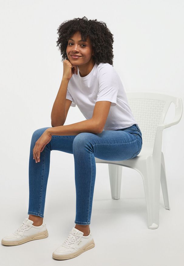 Mustang - MUSTANG SHELBY SKINNY DAMSKIE SPODNIE JEANSOWE JEANSY DŻINSY DENIM BLUE 1013581 5000 502