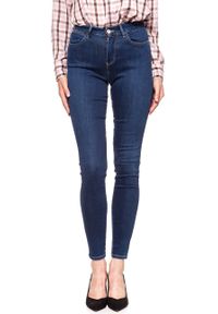 Wrangler - WRANGLER HIGH SKINNY COSY FEEL W27HRL21L 112128114. Stan: podwyższony. Wzór: aplikacja, jednolity