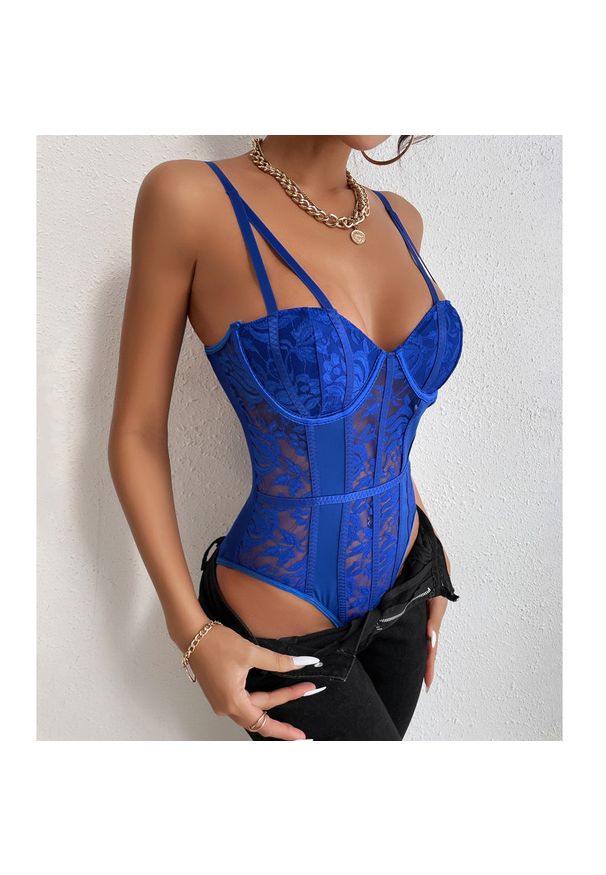 Intica - Body z haftem na romantyczne wieczory Tabatha. Kolor: czerwony. Materiał: materiał. Wzór: haft