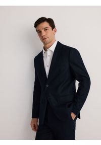 Reserved - Lniana marynarka regular fit - granatowy. Kolor: niebieski. Materiał: len #1
