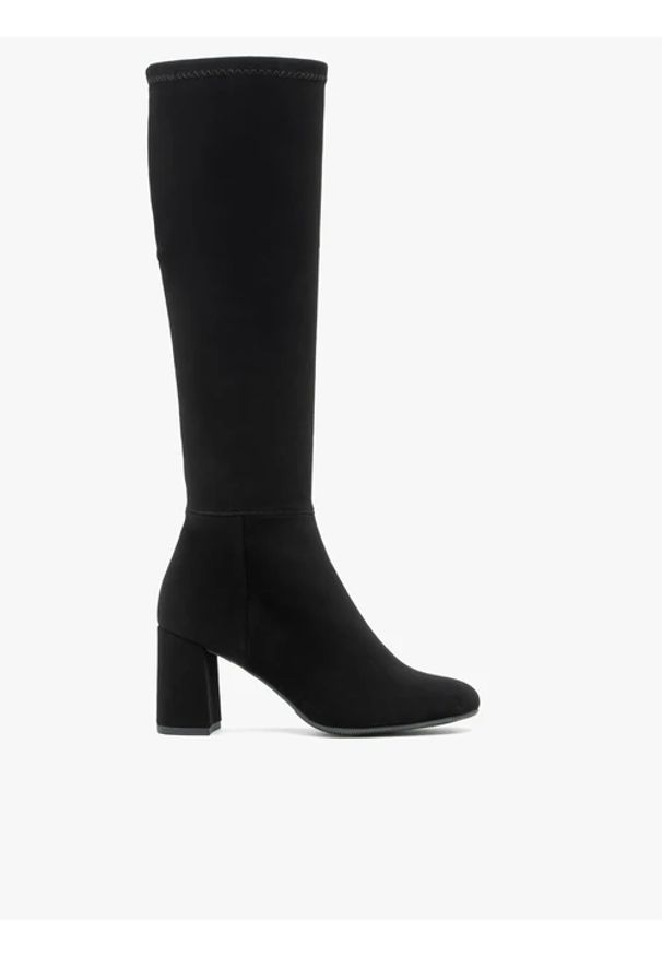 Ryłko - Czarne kozaki z elastyczną szeroką cholewką. Nosek buta: okrągły. Zapięcie: zamek. Kolor: czarny. Materiał: syntetyk. Szerokość cholewki: szeroka. Obcas: na obcasie. Styl: street. Wysokość obcasa: średni