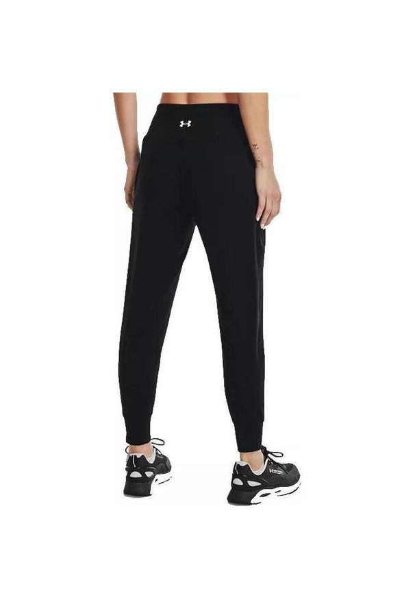 Spodnie Under Armour Meridian, Kobiety. Kolor: czarny. Materiał: dresówka