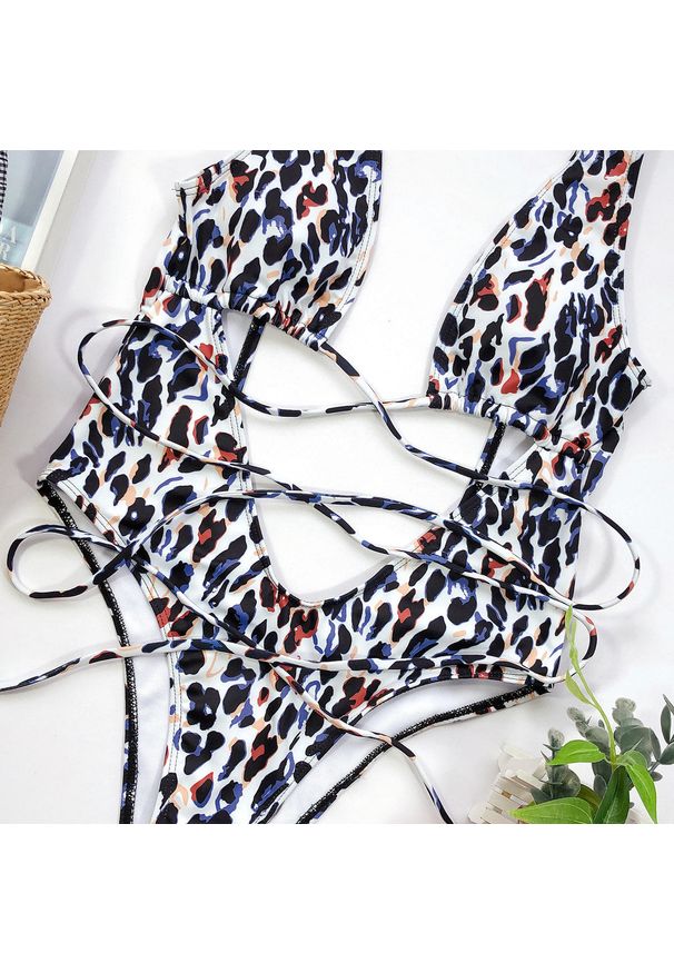 Intica - Jednoczęściowy strój kąpielowy z wycięciami na plażę i basen Rhonda. Materiał: materiał