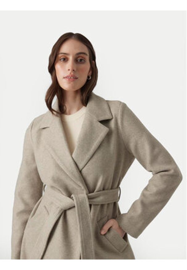 Vero Moda Płaszcz przejściowy Fortuneaya 10278330 Beżowy Regular Fit. Kolor: beżowy. Materiał: syntetyk