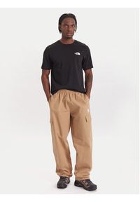 The North Face T-Shirt NSE Box Raku Horse Infill NF0A8EGU Czarny Regular Fit. Kolor: czarny. Materiał: bawełna