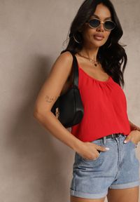 Renee - Czerwony Basicowy Top z Bawełną Thireldi. Kolor: czerwony. Materiał: bawełna. Sezon: lato #3