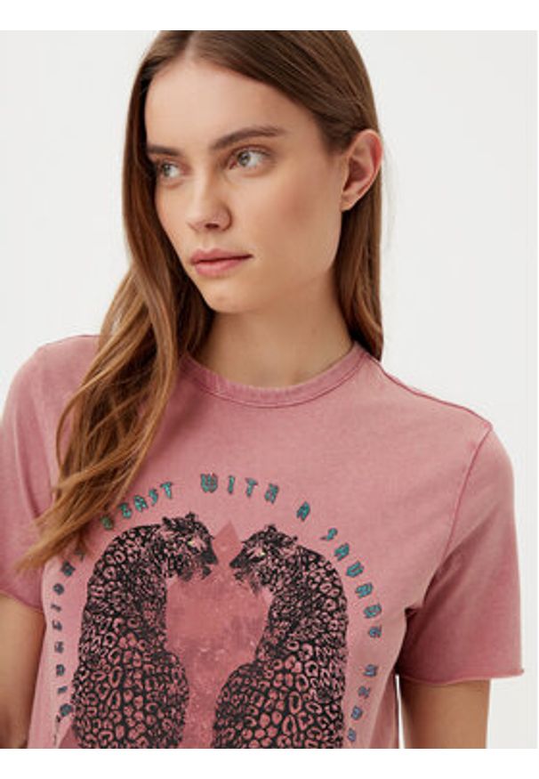 only - ONLY T-Shirt Lucy 15307412 Różowy Regular Fit. Kolor: różowy. Materiał: bawełna