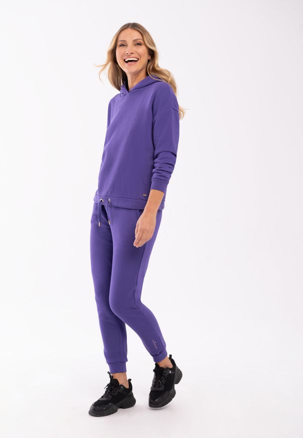 Volcano - Dresowe spodnie N-DURSI. Materiał: dresówka