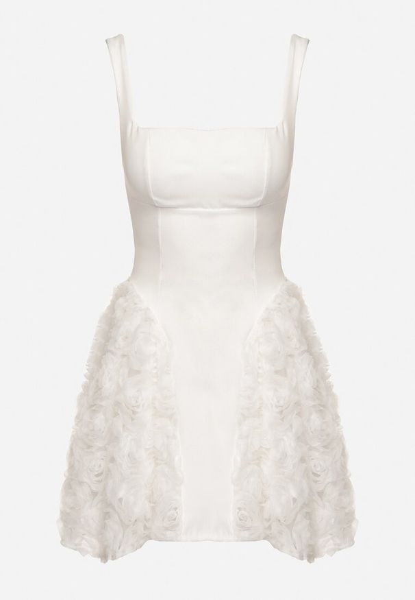 Born2be - Biała Sukienka Rozkloszowana z Wiązaniem i Koronką z Różami Pandiva. Okazja: na co dzień. Typ kołnierza: dekolt kwadratowy. Kolor: biały. Wzór: koronka. Typ sukienki: rozkloszowane. Materiał: koronka. Długość rękawa: na ramiączkach. Sezon: lato. Styl: casual