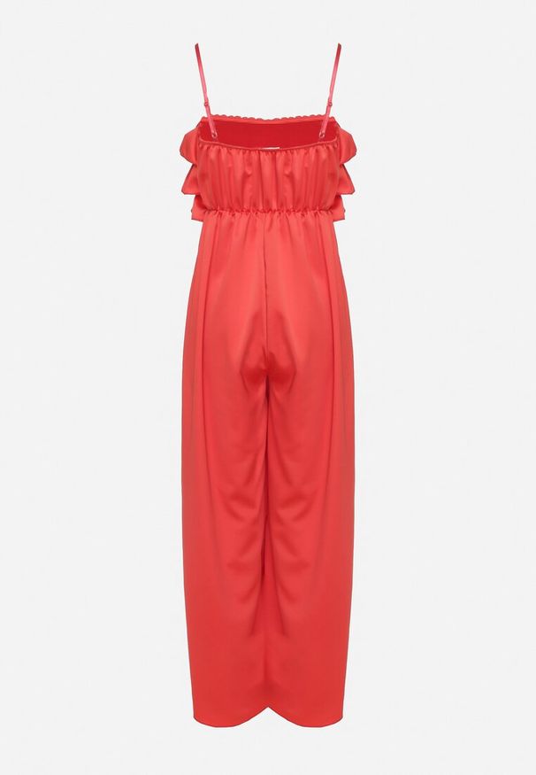 Born2be - Czerwony Kombinezon Koktajlowy na Regulowanych Ramiączkach z Falbankami i Gumką w Pasie Tesvia. Okazja: na co dzień. Kolor: czerwony. Długość rękawa: na ramiączkach. Styl: wizytowy