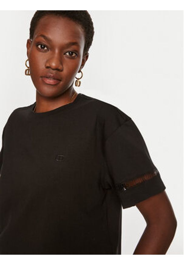 TwinSet - TWINSET T-Shirt 242TP2501 Czarny Regular Fit. Kolor: czarny. Materiał: bawełna