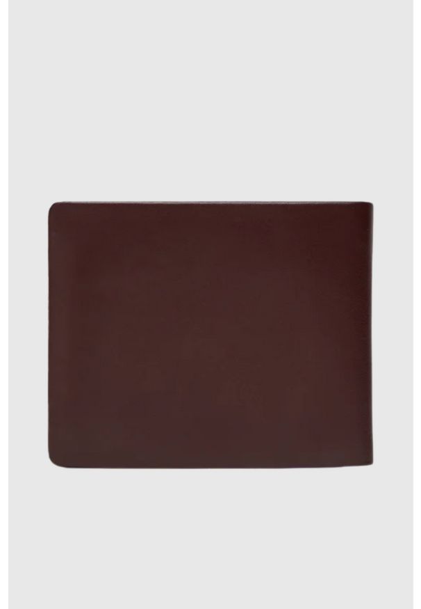 Guess - GUESS Brązowy portfel męski New Bosto Bifold. Kolor: brązowy. Materiał: skóra