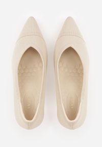 Born2be - Beżowe Szpilki VICES z Dzianiny z Amortyzującą Wkładką i Miękkim Zapiętkiem Naviane. Okazja: na spotkanie biznesowe, na co dzień. Kolor: beżowy. Materiał: dzianina. Sezon: lato. Obcas: na szpilce. Styl: biznesowy, casual #4
