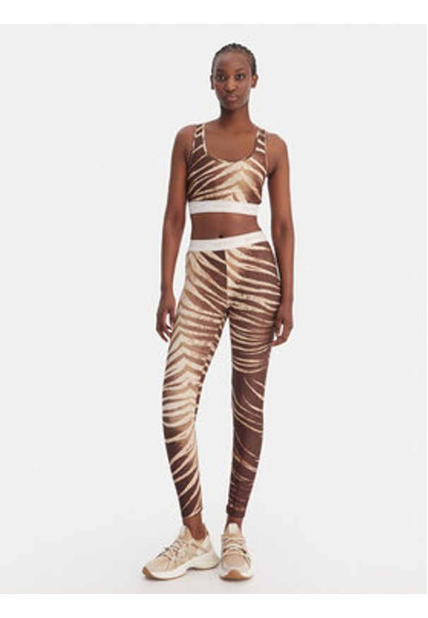 Just Cavalli Top 80PAM204 JS558 Beżowy Slim Fit. Kolor: beżowy. Materiał: syntetyk