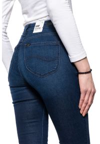 Lee - LEE SCARLETT HIGH DAMSKIE SPODNIE JEANSOWE CLEAN WHEATON L626RKEX 112140401 #4
