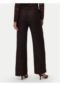 Vero Moda Spodnie materiałowe Neline 10335568 Brązowy Regular Fit. Kolor: brązowy. Materiał: syntetyk #3