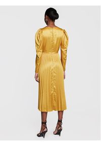 Closet London Sukienka codzienna D8317 Żółty Regular Fit. Okazja: na co dzień. Kolor: żółty. Materiał: syntetyk. Typ sukienki: proste. Styl: casual #3