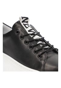 DAMISS - Czarne Sneakersy Damiss Wygodne Buty Damskie. Kolor: czarny. Materiał: skóra. Szerokość cholewki: normalna. Wzór: aplikacja. Obcas: na platformie #4