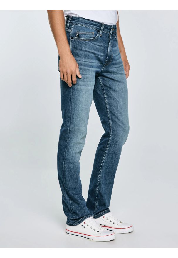 Big-Star - Jeansy męskie dopasowane granatowe Terry High Waist 329. Okazja: na co dzień. Stan: podwyższony. Kolor: niebieski. Styl: klasyczny, casual