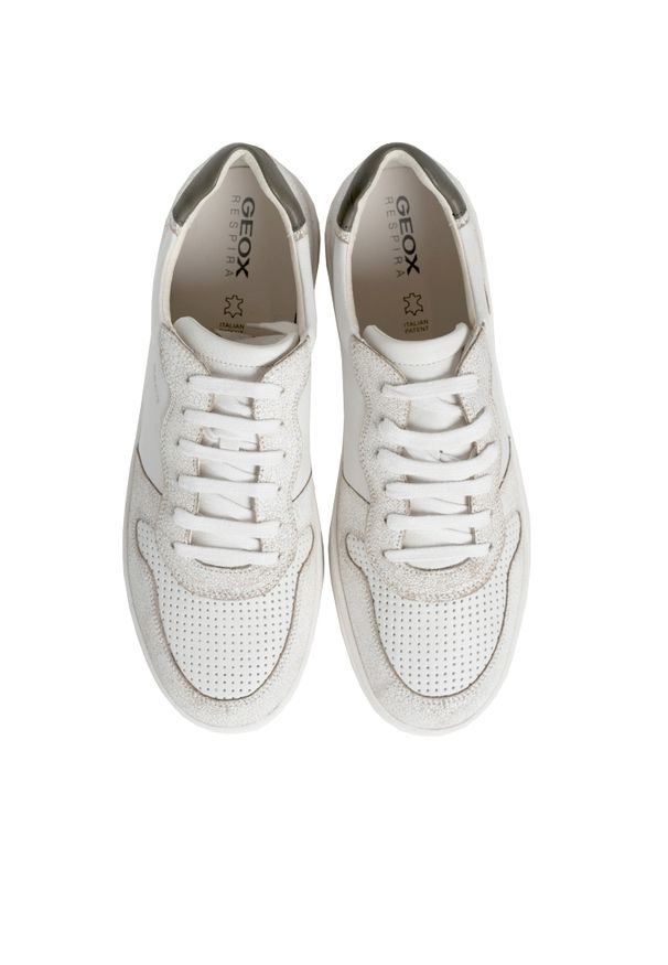 Geox Sneakersy "Magnete" | U25DXA 03185 | Mężczyzna | Biały. Okazja: na co dzień, na spacer. Nosek buta: okrągły. Kolor: biały. Materiał: skóra. Sezon: lato. Sport: turystyka piesza