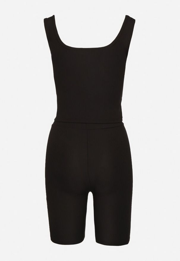 Born2be - Czarny Prążkowany Komplet Top na Ramiączkach i Szorty Kolarki Mevola. Kolor: czarny. Materiał: prążkowany