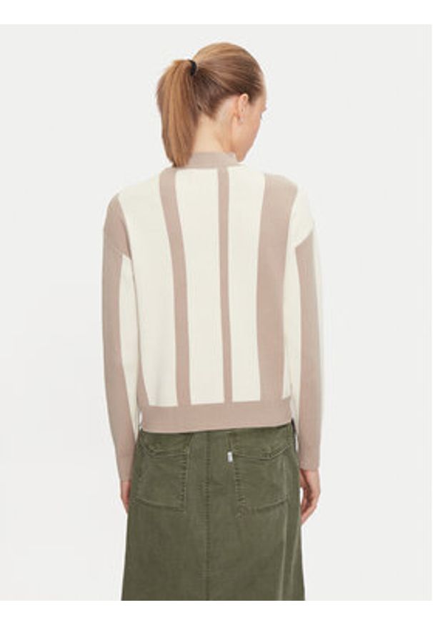 Vero Moda Sweter Gold New Art 10311357 Beżowy Regular Fit. Kolor: beżowy. Materiał: syntetyk