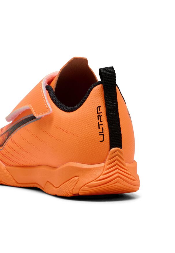 Puma - Dziecięce halowe buty piłkarskie ULTRA 6 PLAY PUMA. Kolor: żółty, wielokolorowy, czarny, czerwony, pomarańczowy. Szerokość cholewki: normalna. Sport: piłka nożna