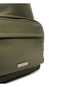 Calvin Klein Saszetka Sleek Round Backpack LV04D3143G Zielony. Kolor: zielony. Materiał: skóra #5