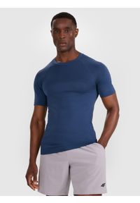 4f - 4F Koszulka treningowa bezszwowa męska - granatowa L/XL. Kolor: niebieski. Materiał: włókno, skóra, syntetyk, materiał. Długość rękawa: krótki rękaw. Długość: krótkie. Wzór: gładki, ze splotem. Sport: fitness #1