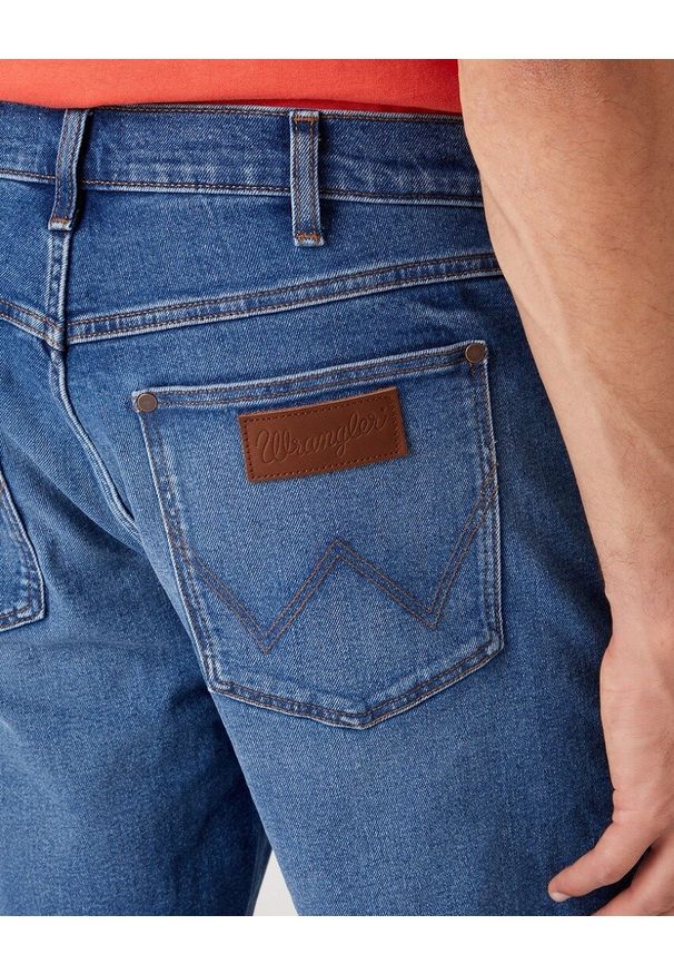 Wrangler - WRANGLER FRONTIER SHORT MĘSKIE SZORTY KRÓTKIE SPODNEKI BE COOL W16WYLZ91 112331085. Długość: krótkie