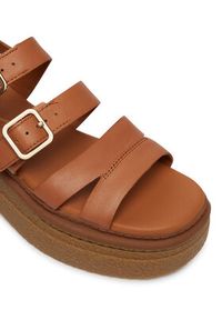 Clarks Sandały Evamar Strap 26185889 Brązowy. Kolor: brązowy. Materiał: skóra #5