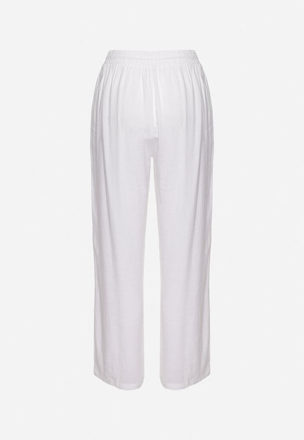 Born2be - Białe Wiskozowe Spodnie z Lnem o Szerokich Nogawkach Almaris. Okazja: na spotkanie biznesowe. Kolor: biały. Materiał: len, wiskoza. Styl: biznesowy