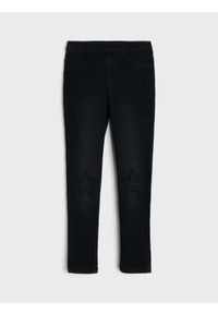Sinsay - Jeansowe jegginsy skinny slim z domieszką wiskozy - czarny. Kolor: czarny #1