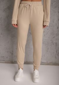Renee - Beżowy Komplet Dresowy Spodnie Joggery i Bluza z Kapturem na Suwak Bernika. Kolor: beżowy. Materiał: dresówka. Wzór: gładki #5