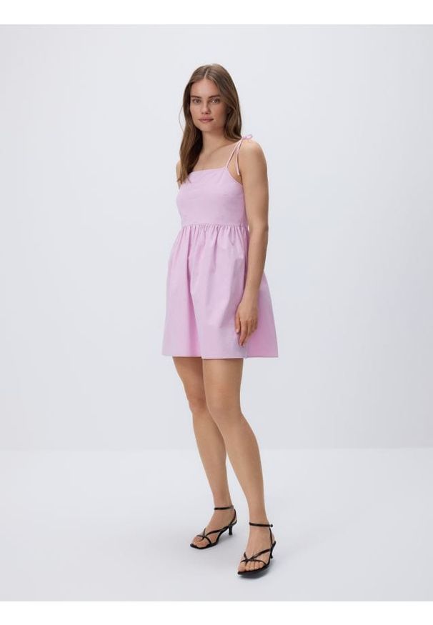 Reserved - Sukienka mini - pastelowy róż. Kolor: różowy. Materiał: dzianina. Wzór: gładki. Długość: mini