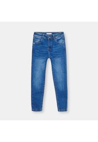 Sinsay - Bawełniane jeansy - Niebieski. Kolor: niebieski. Materiał: jeans, bawełna #1
