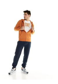 LEONE 1947 APPAREL - Męski dres Leone z kapturem i pełnym zamkiem błyskawicznym. Kolor: niebieski, wielokolorowy, żółty. Materiał: dresówka. Sport: fitness