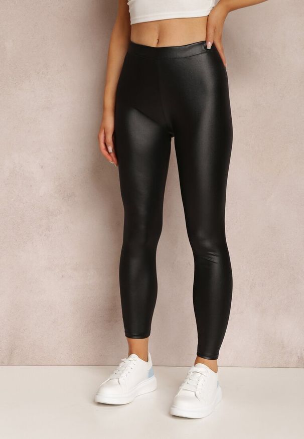 Renee - Czarne Legginsy Dareithes. Kolor: czarny. Materiał: dzianina. Długość: długie. Wzór: gładki. Styl: sportowy