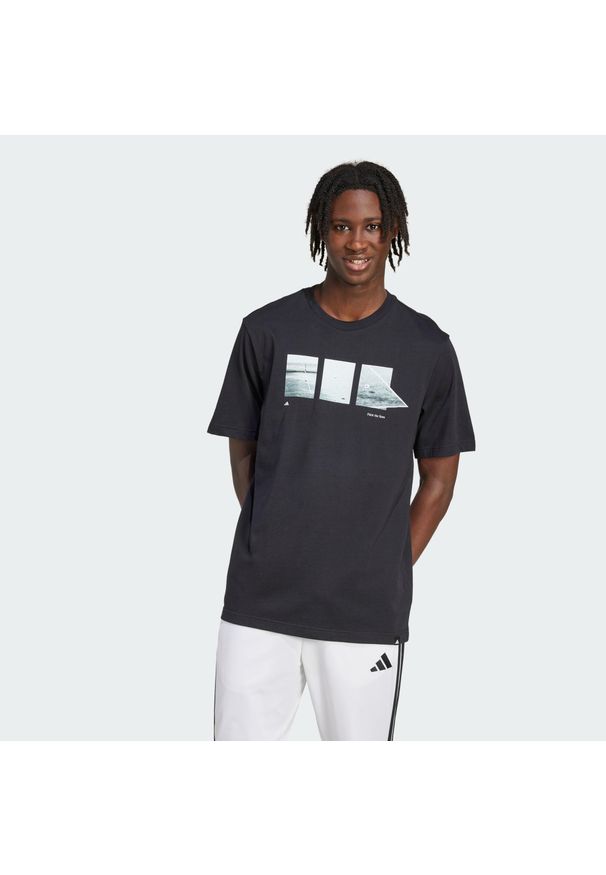 Adidas - Koszulka z grafiką Lens Power Of Three. Kolor: czarny. Sport: fitness