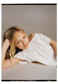 Mango Kids sukienka bawełniana dziecięca Suizo kolor biały mini rozkloszowana. Kolor: biały. Materiał: bawełna. Długość rękawa: krótki rękaw. Wzór: haft. Typ sukienki: rozkloszowane. Długość: mini