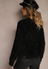 Renee - Czarny Sweter z Wiskozą i Metaliczną Nitką Sanavirae. Okazja: na co dzień, na spotkanie biznesowe, do pracy. Kolor: czarny. Materiał: wiskoza. Styl: biznesowy, elegancki, casual #5